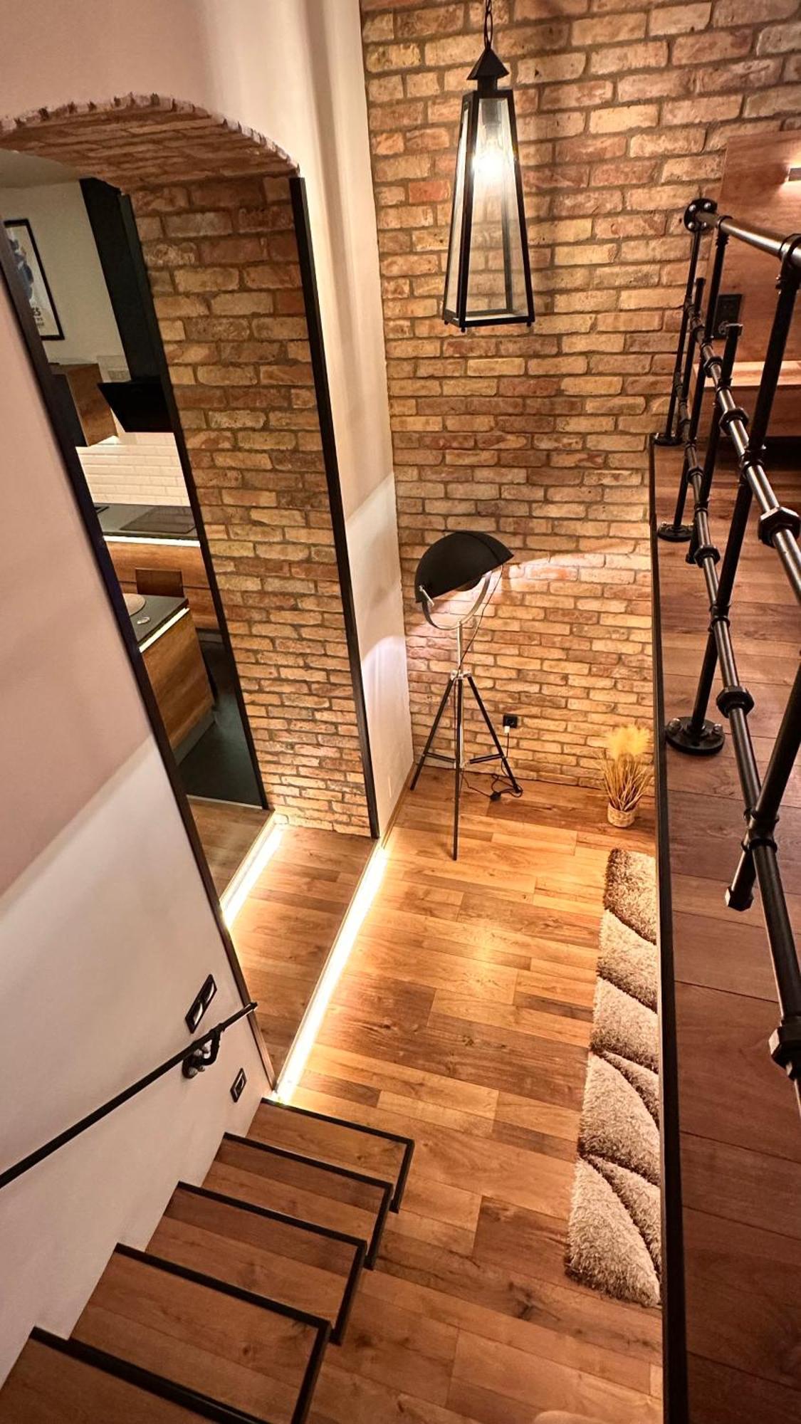 Ultra Modern Home Budapest Extérieur photo